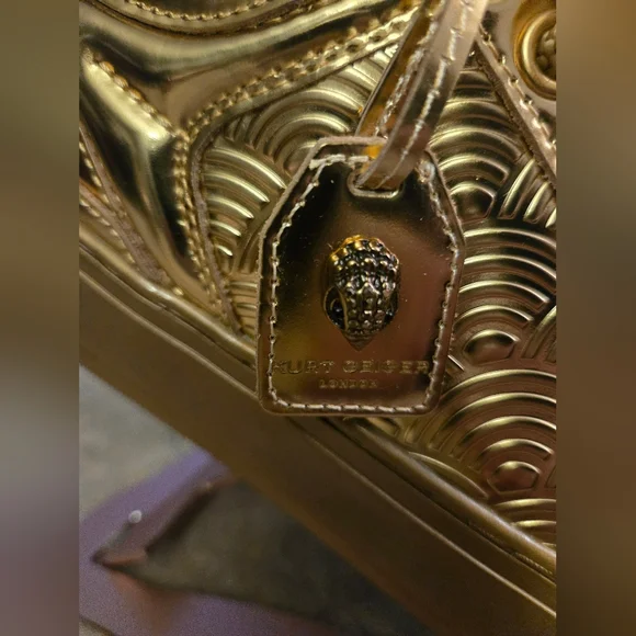 Kurt Geiger London Southbank Tag Platform Sneakers in metallic gold.  Size 41 - Picture 2 of 12